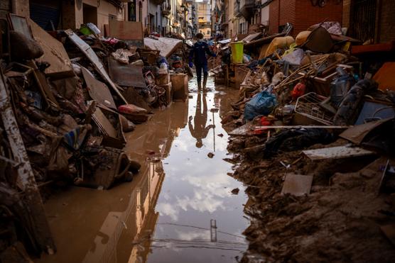 Espagne sous les eaux : des inondations historiques ravagent le pays