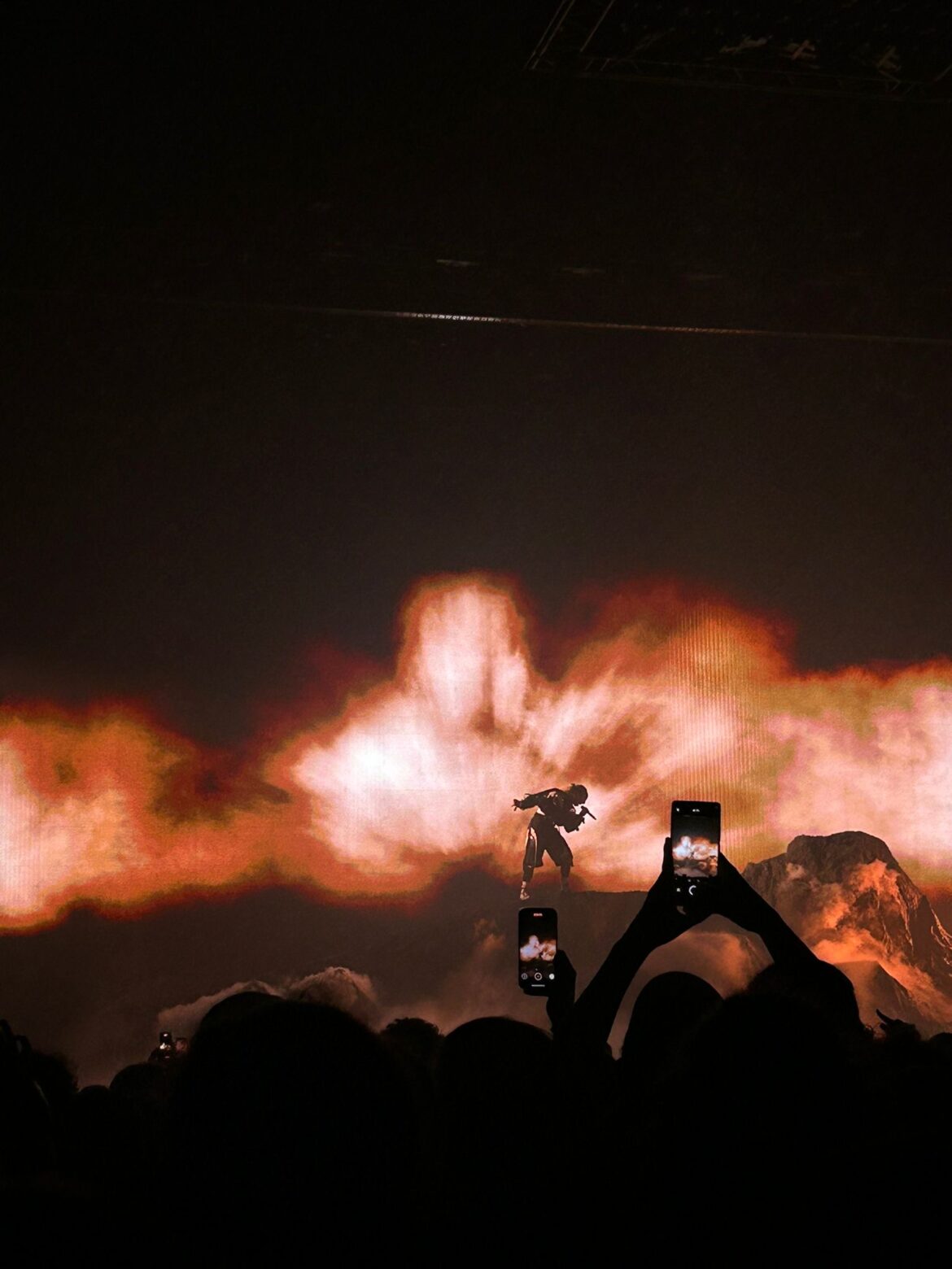 Rilès : l’artiste qui a enflammé l’Arkéa Arena vendredi 6 février 2026